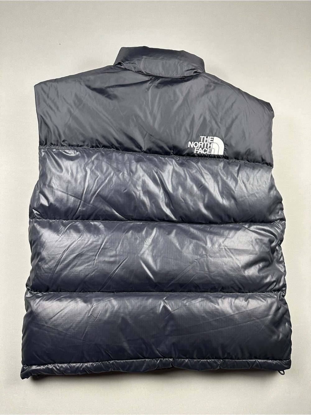 VINTAGE The North Face 1996 Retro Nuptse Vest, 700-Fill Goose Down - Women Large - Picture 10 of 14